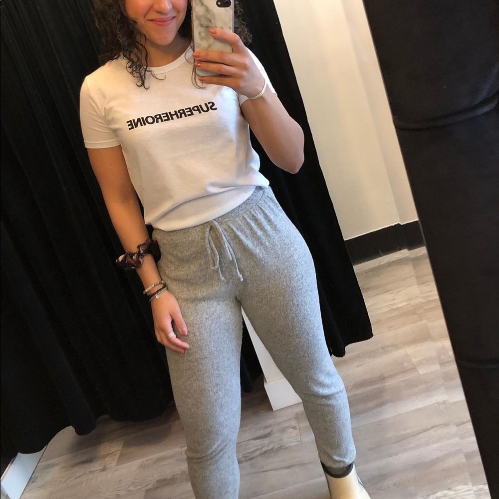 𝗡𝗪𝗧 𝗭𝗮𝗿𝗮 • Text T-shirt - Picture 4 of 8